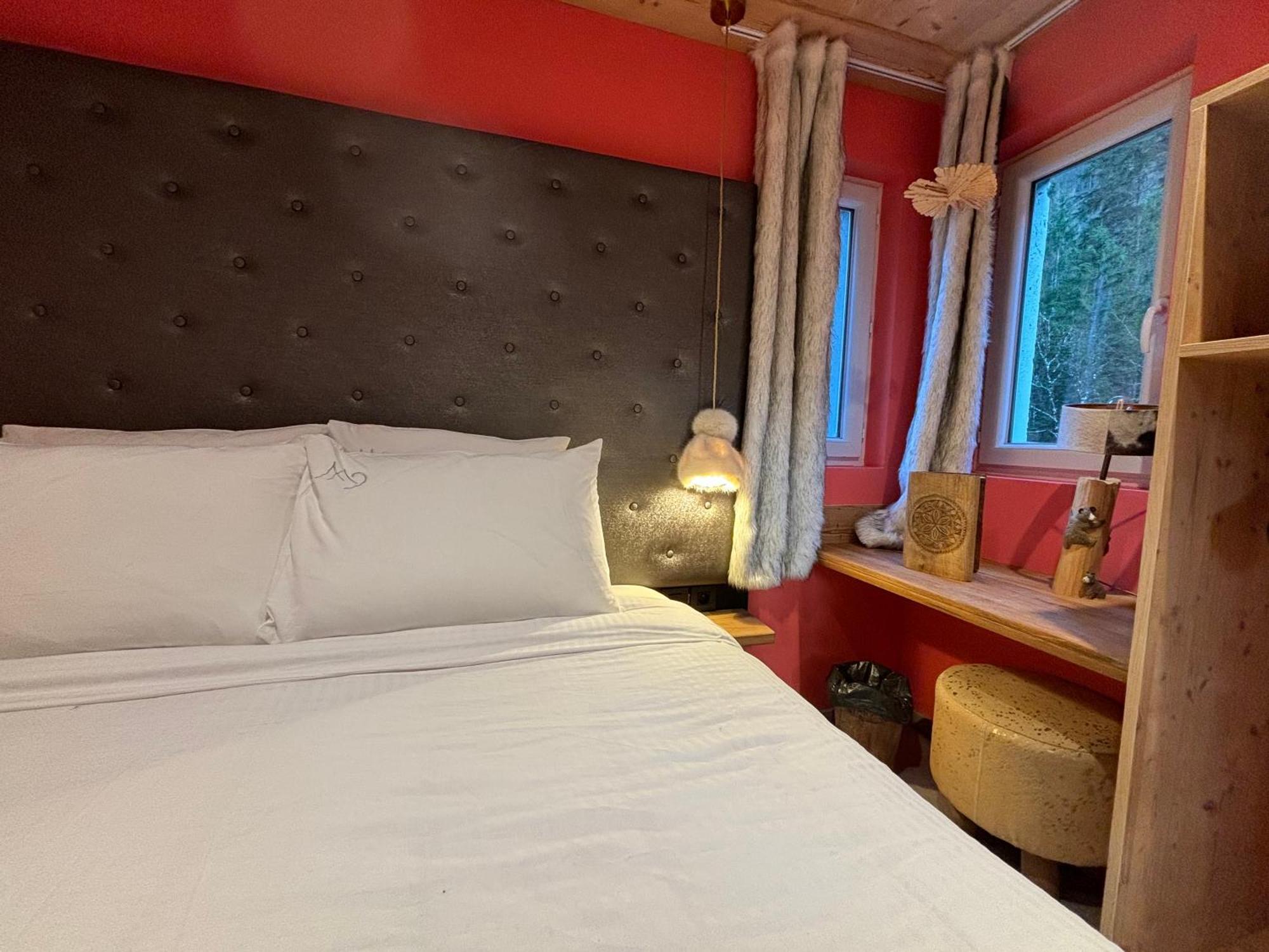 Les Secrets - Suites & Apartments Монрйон Екстер'єр фото